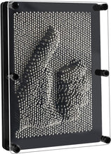 3D Pin Art Board Toy - Classic Desktop Novelty Sculpture Pin Art Sensory Toy - 3D Clone Pin Art Toy Hand Mold Metal Board Handprint Toy Pin Art Fidget 3D Distraction for Coworkers Dads Kids (M)